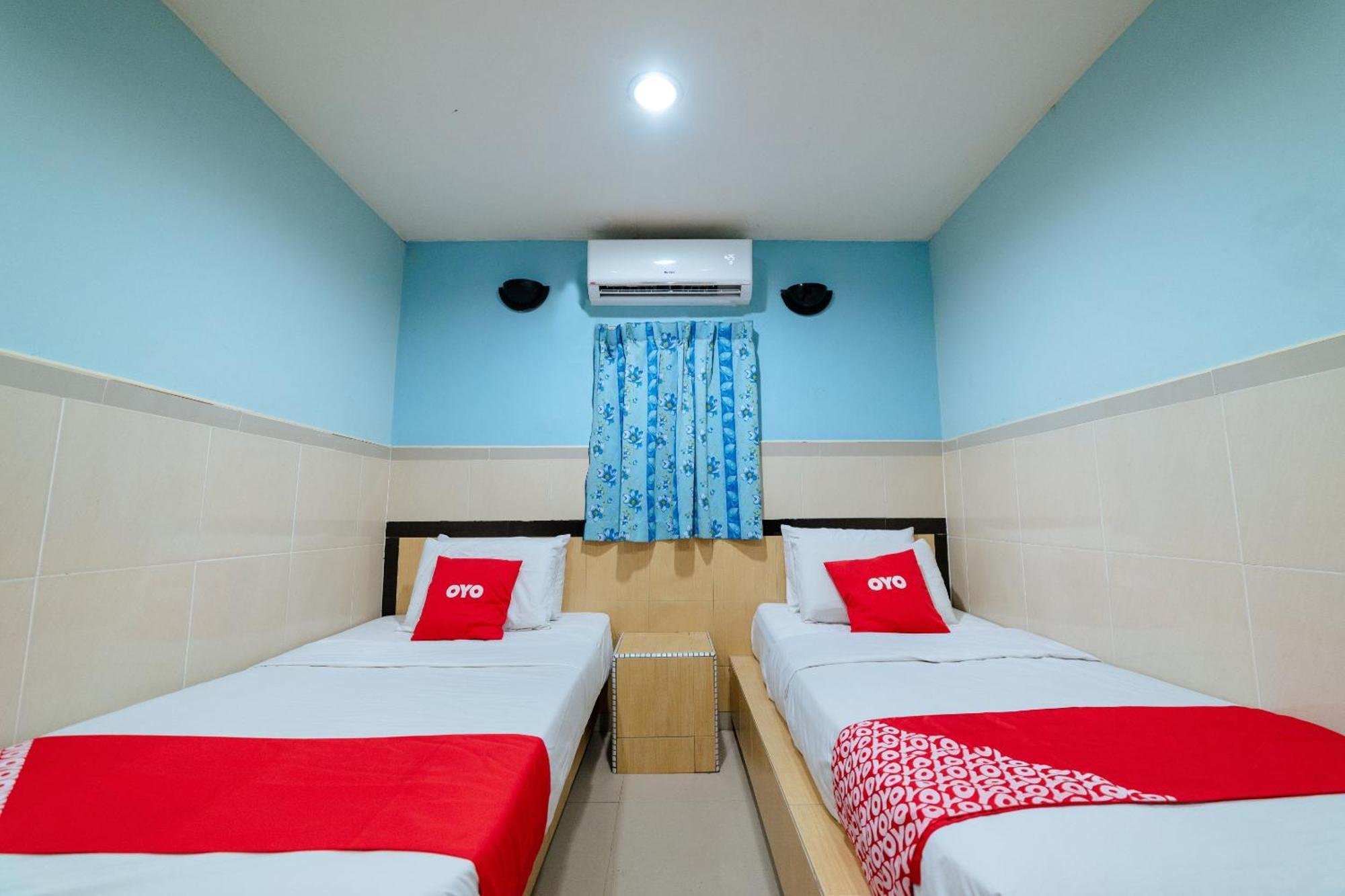 Oyo 90208 Milion Inn Мири Экстерьер фото
