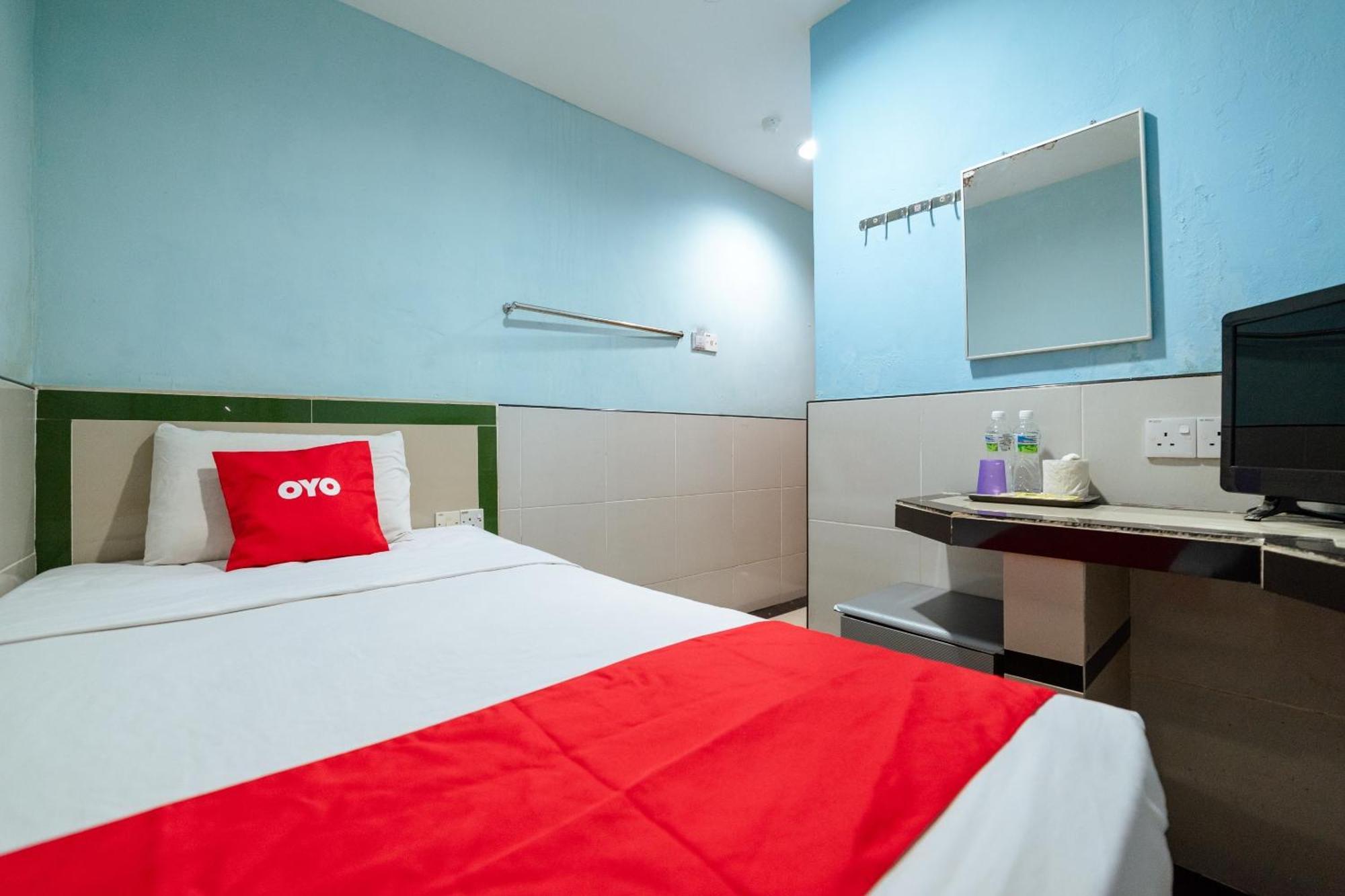 Oyo 90208 Milion Inn Мири Экстерьер фото